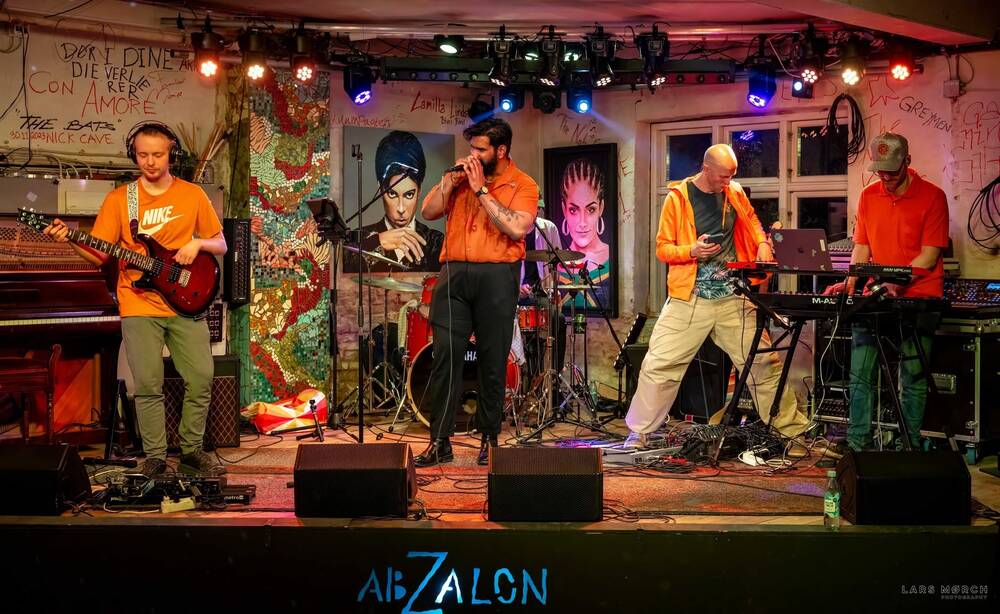 OrangoTown efterårsfest # Abzalon