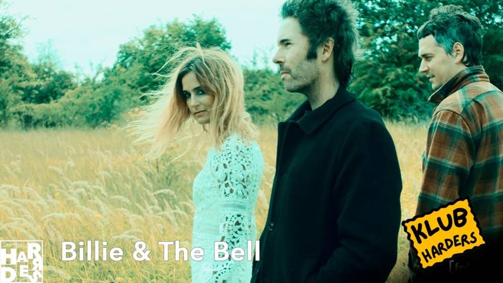 Billie And The Bell // Harders